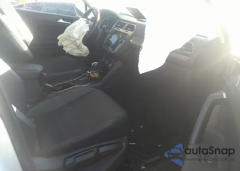 2019 Volkswagen Tiguan из США, поврежденный, VIN 3VV3B7AX4KM019261